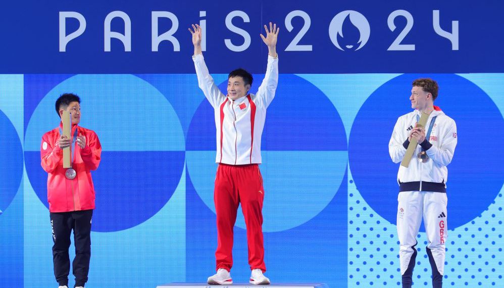 洛塞尔索：安哥拉球员身体素质出色，我们很难找到进球机会