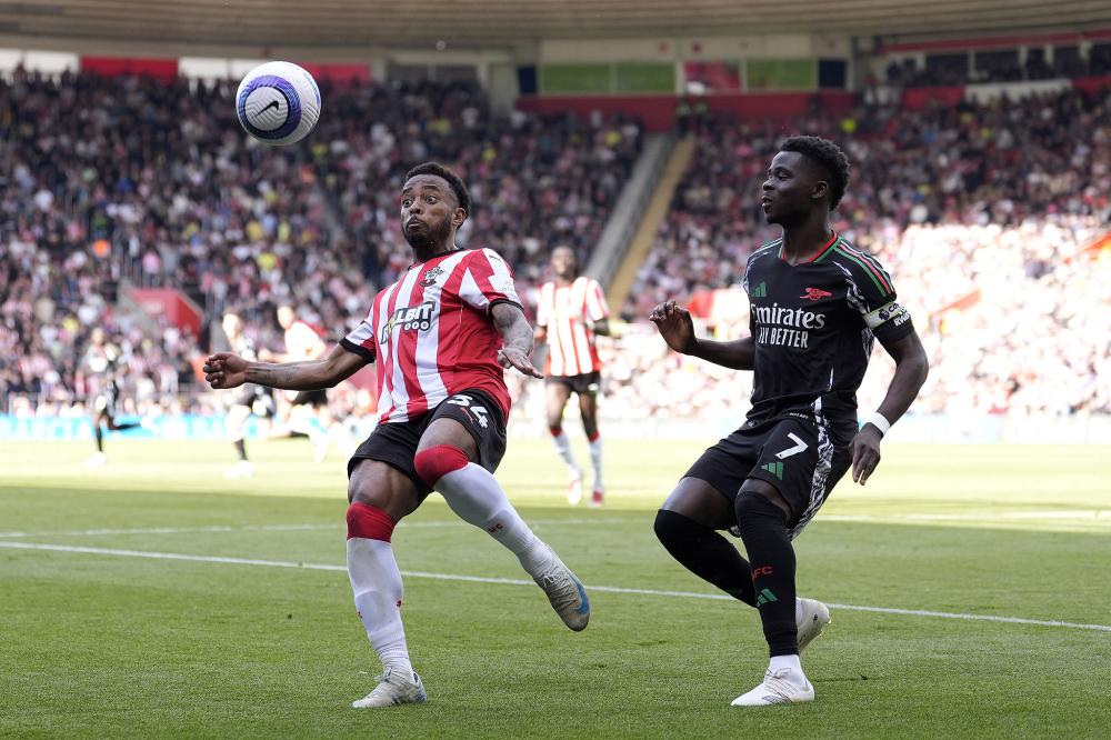 19投狂轰38分7助！女篮后卫线又杀出一王牌：宫鲁鸣这次看走眼了